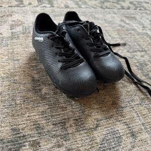 Boys size 11 soccer cleats